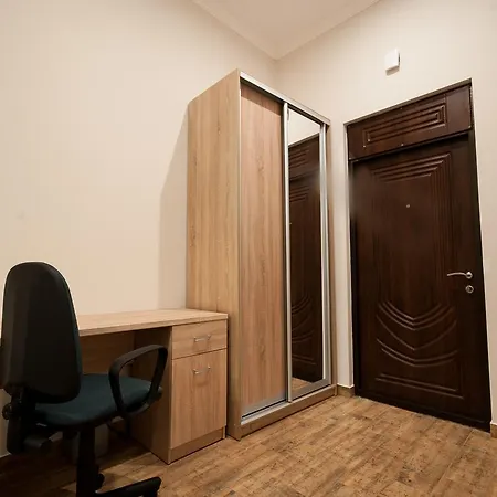 Wonderful Flat On Center 아파트 우주고로트